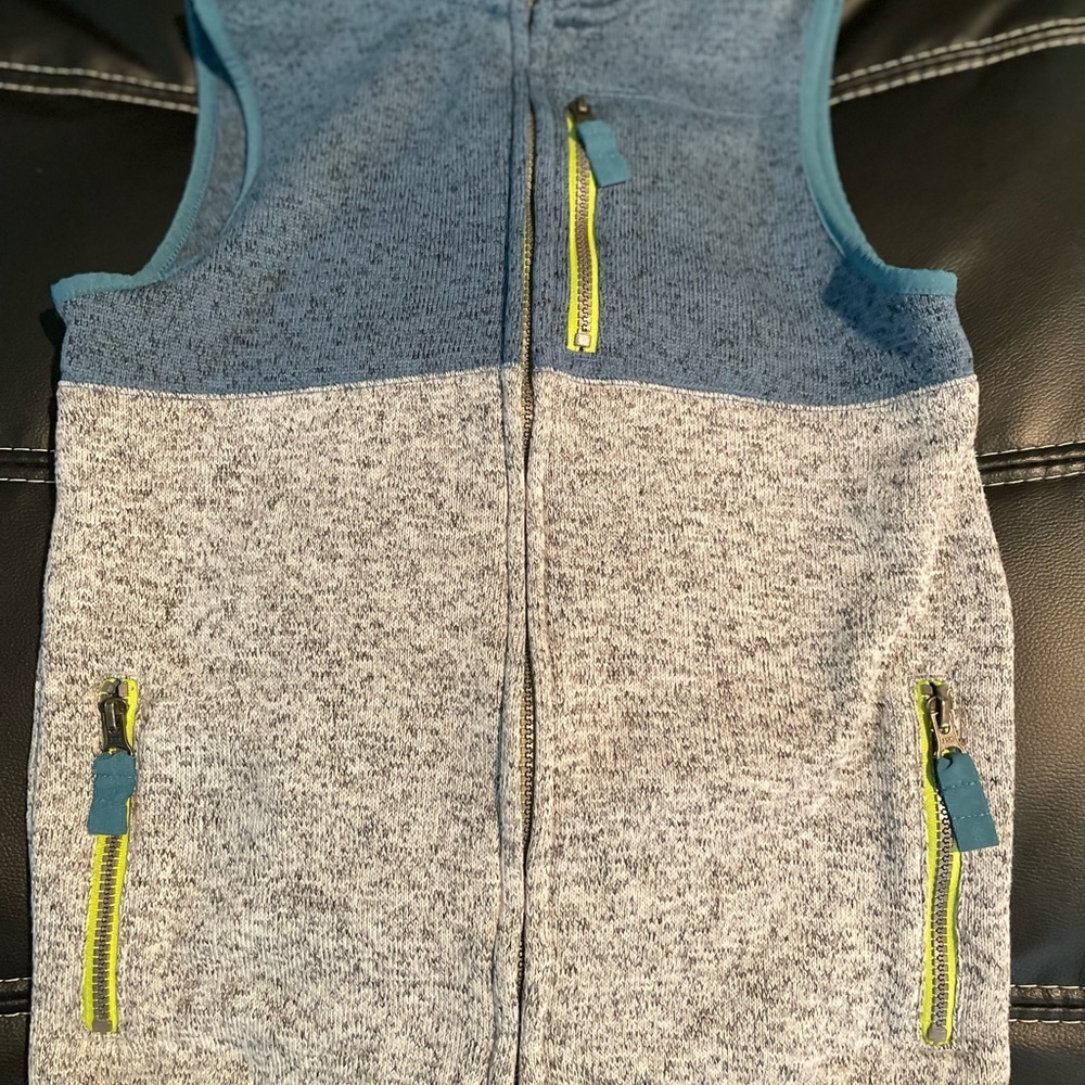 Kids Cat & Jack  Front Full Zip M(8-10)